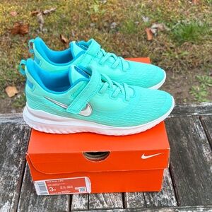 Nike Kids' Rival 2 (PS)